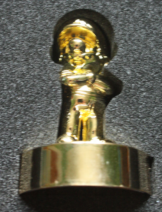 Club Nintendo Gold Mario Figure (New) - Merchandise Club Nintendo Gold Mario Figure (New)